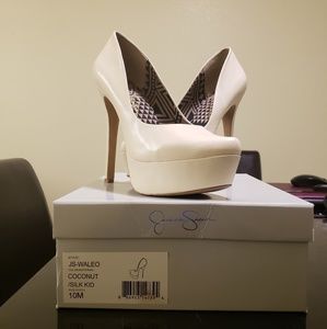 **Like new JS-Waleo Heels!!**